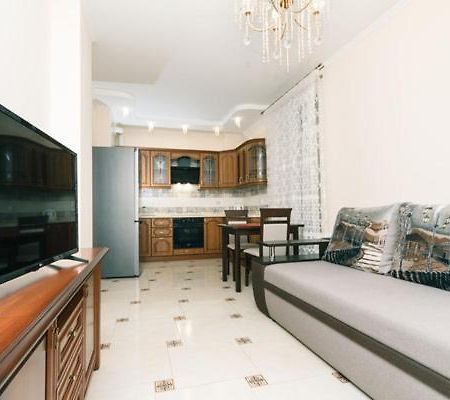 Lux Apartment, Comfort Town, Kiev Esterno foto